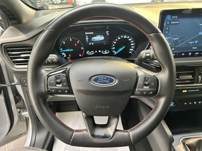 Ford Focus Station Wagon 1.5 EcoBlue 120 CV SW ST-Line X (12)