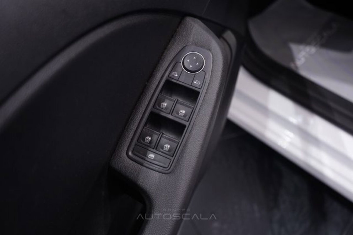 Renault Clio SCe 65 CV 5 porte Life (10)