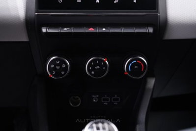 Renault Clio SCe 65 CV 5 porte Life (16)