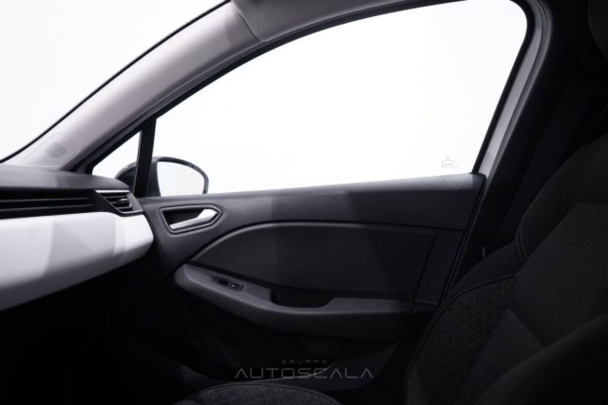 Renault Clio SCe 65 CV 5 porte Life (20)