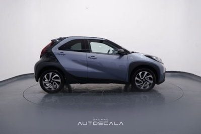 Toyota Aygo X 1.0 VVT-i 72 CV 5 porte Limited S-CVT (7)