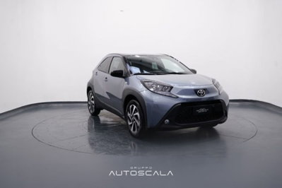 Toyota Aygo X 1.0 VVT-i 72 CV 5 porte Limited S-CVT (8)
