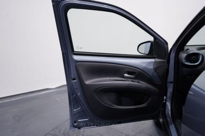 Toyota Aygo X 1.0 VVT-i 72 CV 5 porte Limited S-CVT (9)