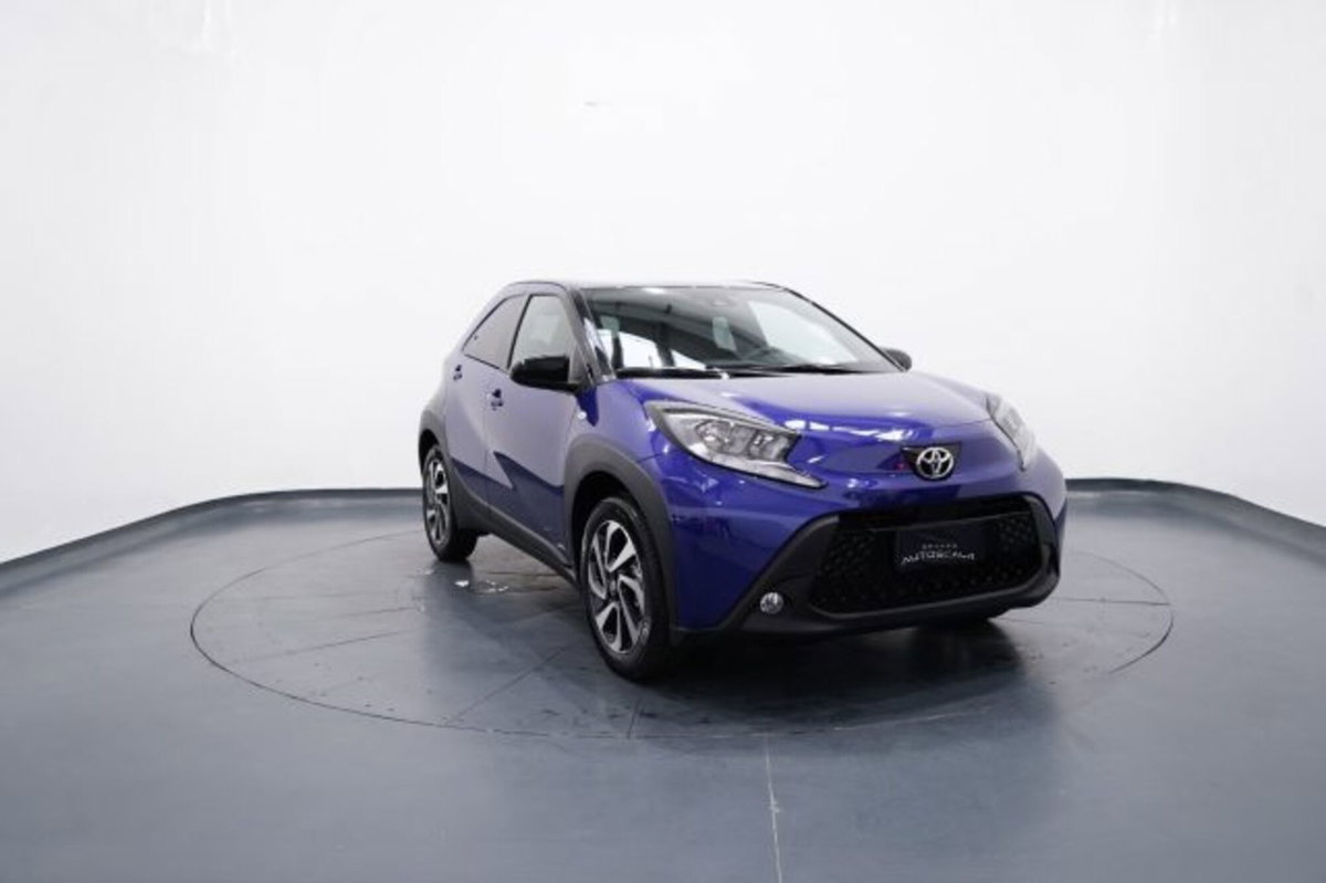 Toyota Aygo X 1.0 VVT-i 72 CV 5 porte Limited S-CVT (12)