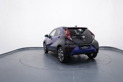Toyota Aygo X 1.0 VVT-i 72 CV 5 porte Limited S-CVT (6)