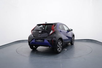 Toyota Aygo X 1.0 VVT-i 72 CV 5 porte Limited S-CVT (8)