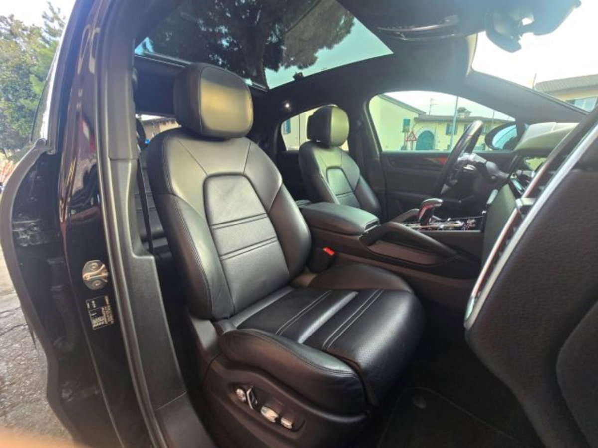 Porsche Cayenne Coupé 3.0 V6 (11)