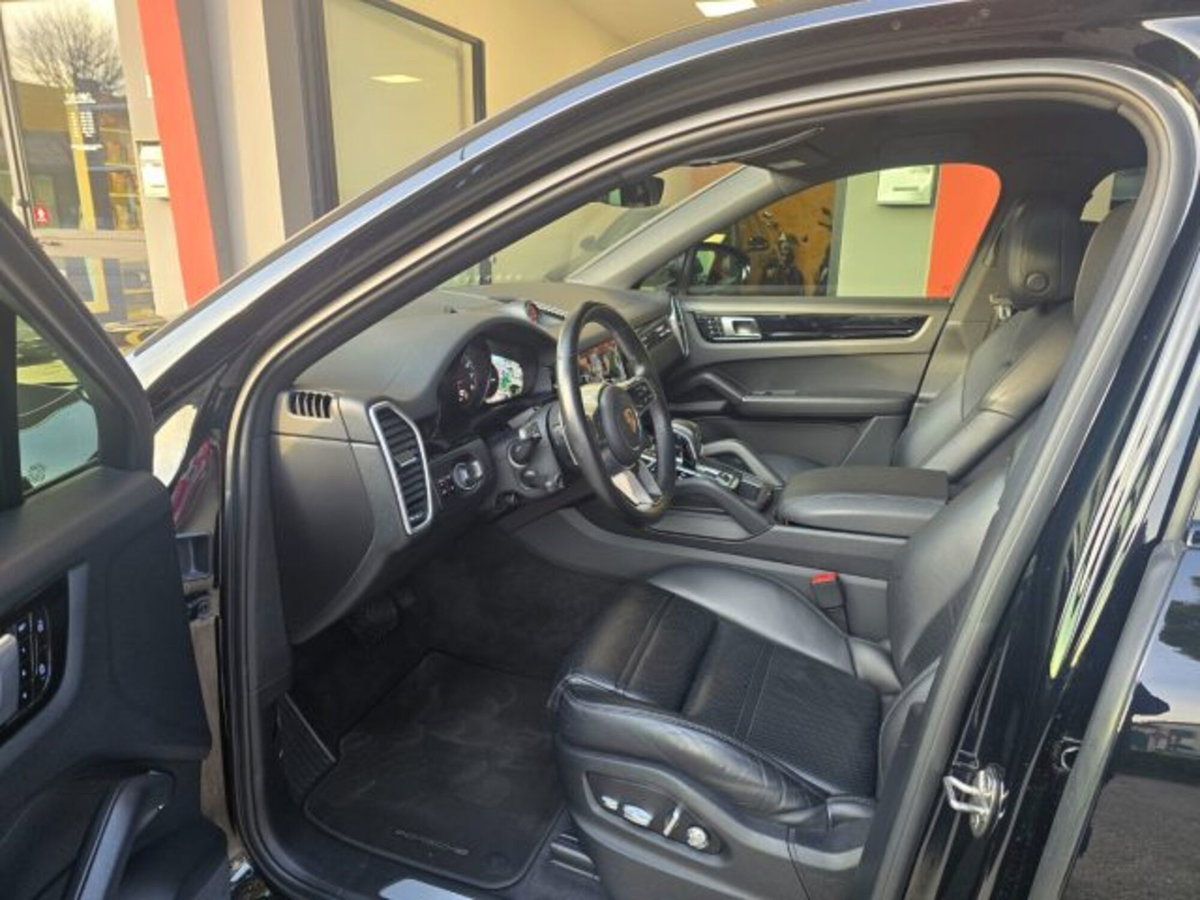 Porsche Cayenne Coupé 3.0 V6