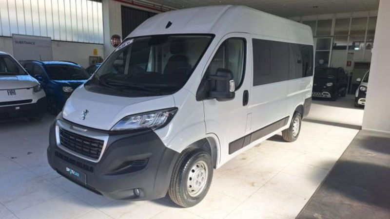 Peugeot Boxer Furgone 335 L3H2 2.2 bluehdi 180cv S&S vetrato at8