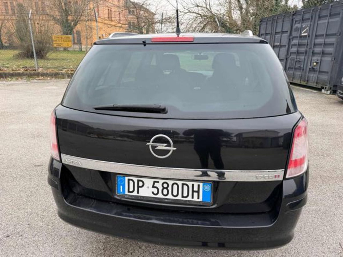 Opel Astra Station Wagon 1.7 CDTI 125CV Station Wagon Cosmo (3)