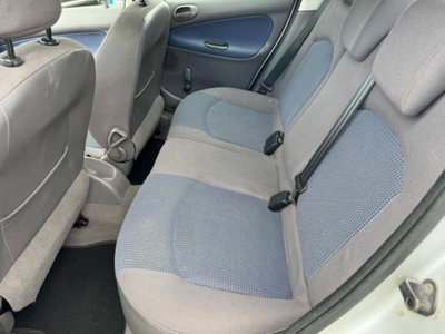 Peugeot 206 5p. Lee (13)