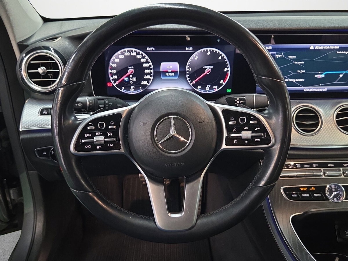 Mercedes-Benz Classe E Station Wagon 220 d 4Matic Auto Sport All-Terrain (10)
