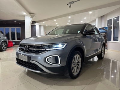 Volkswagen T-Roc 1.0 tsi Style 115cv nuova