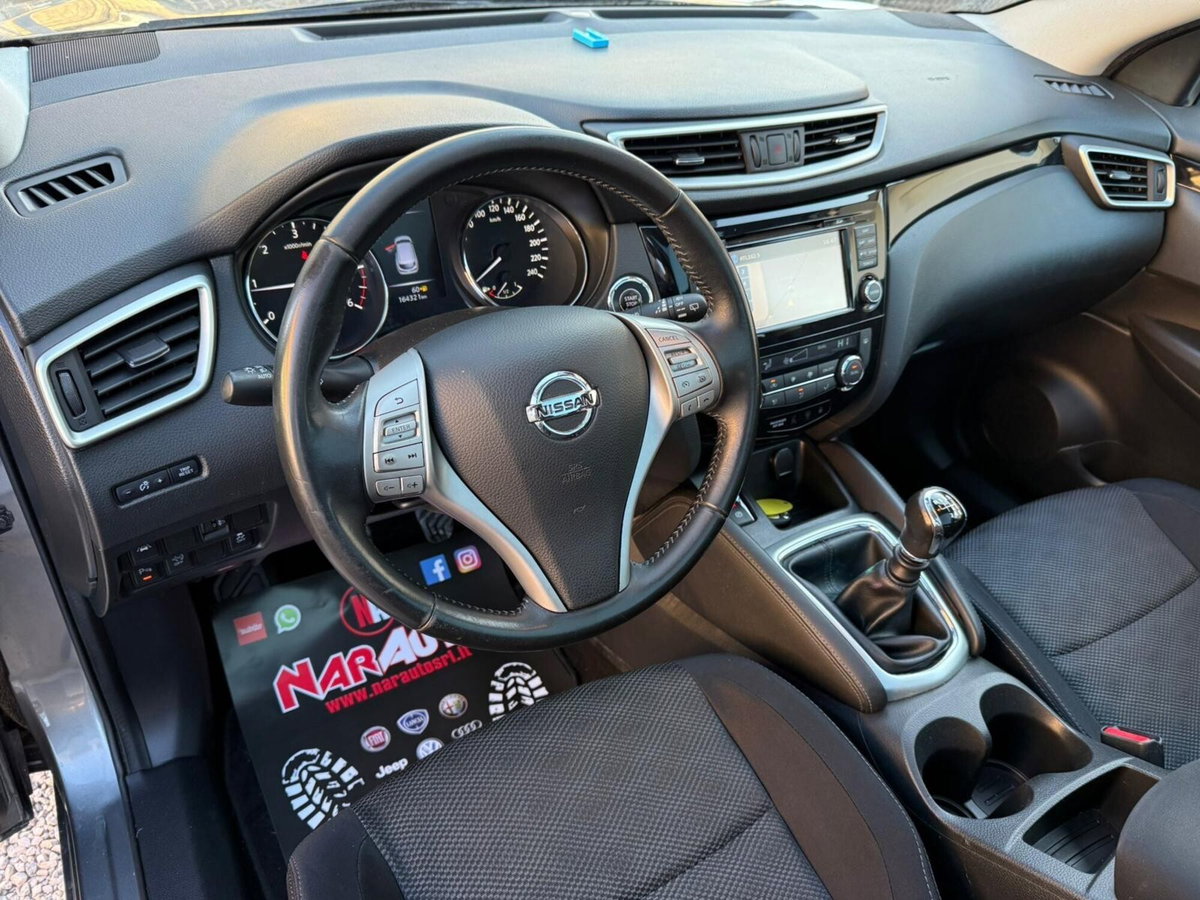 Nissan Qashqai 1.5 dCi Tekna (13)