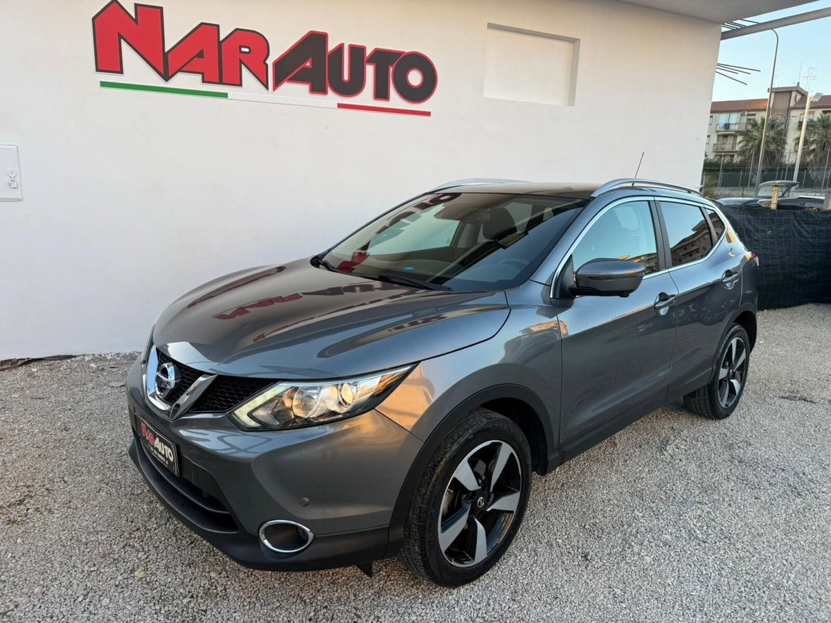 Nissan Qashqai 1.5 dCi Tekna (2)