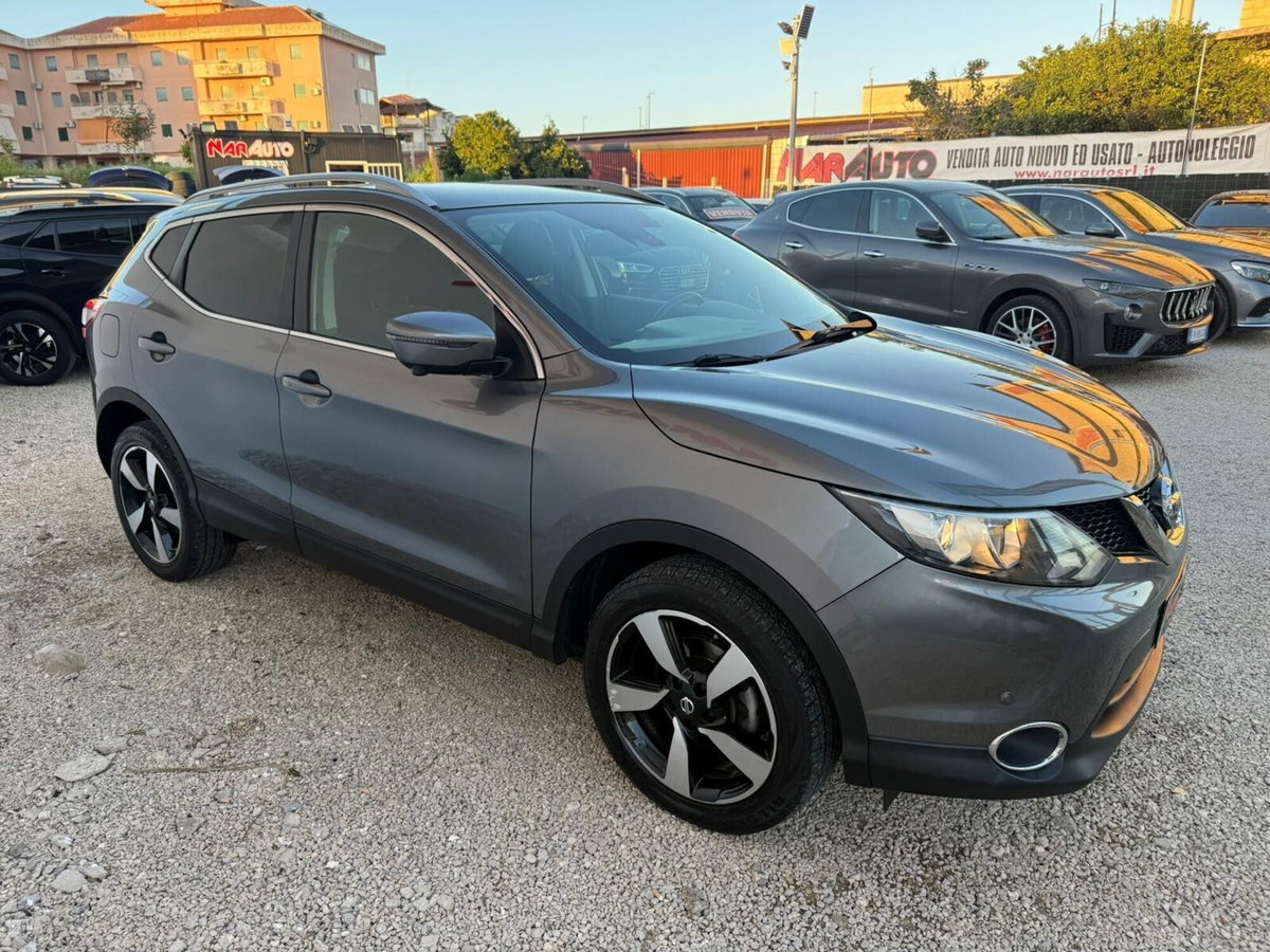 Nissan Qashqai 1.5 dCi Tekna (4)
