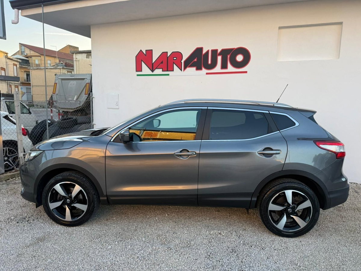Nissan Qashqai 1.5 dCi Tekna (8)