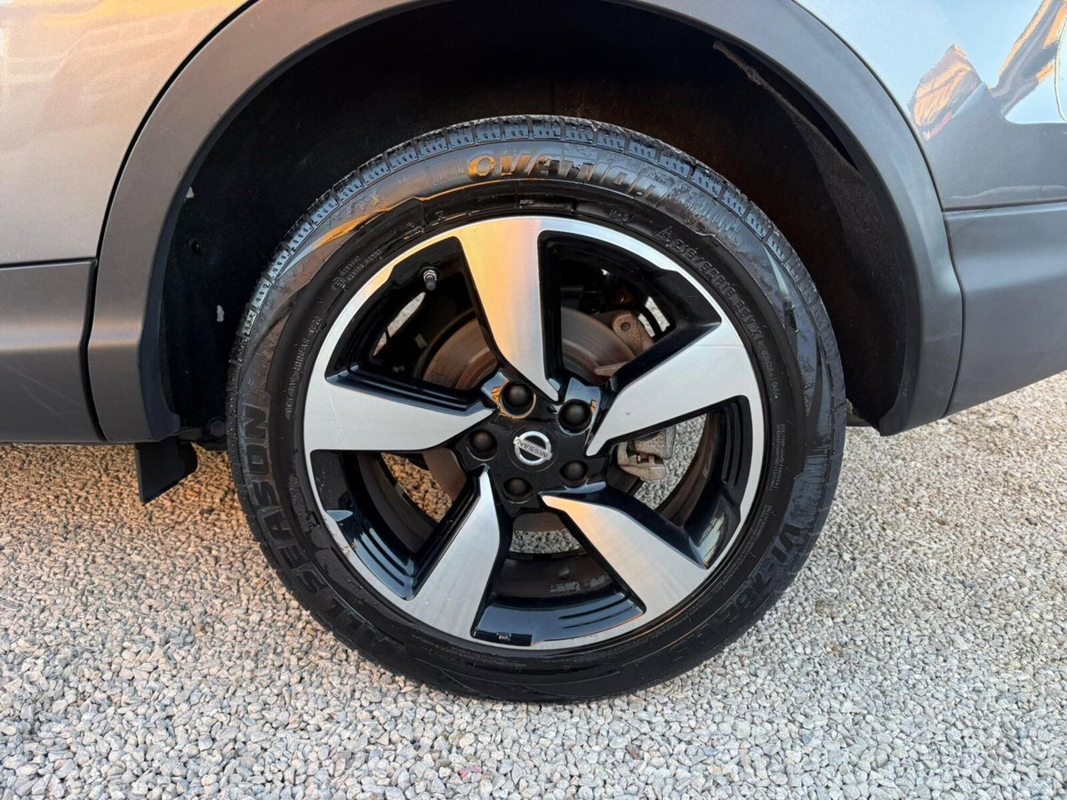 Nissan Qashqai 1.5 dCi Tekna (9)