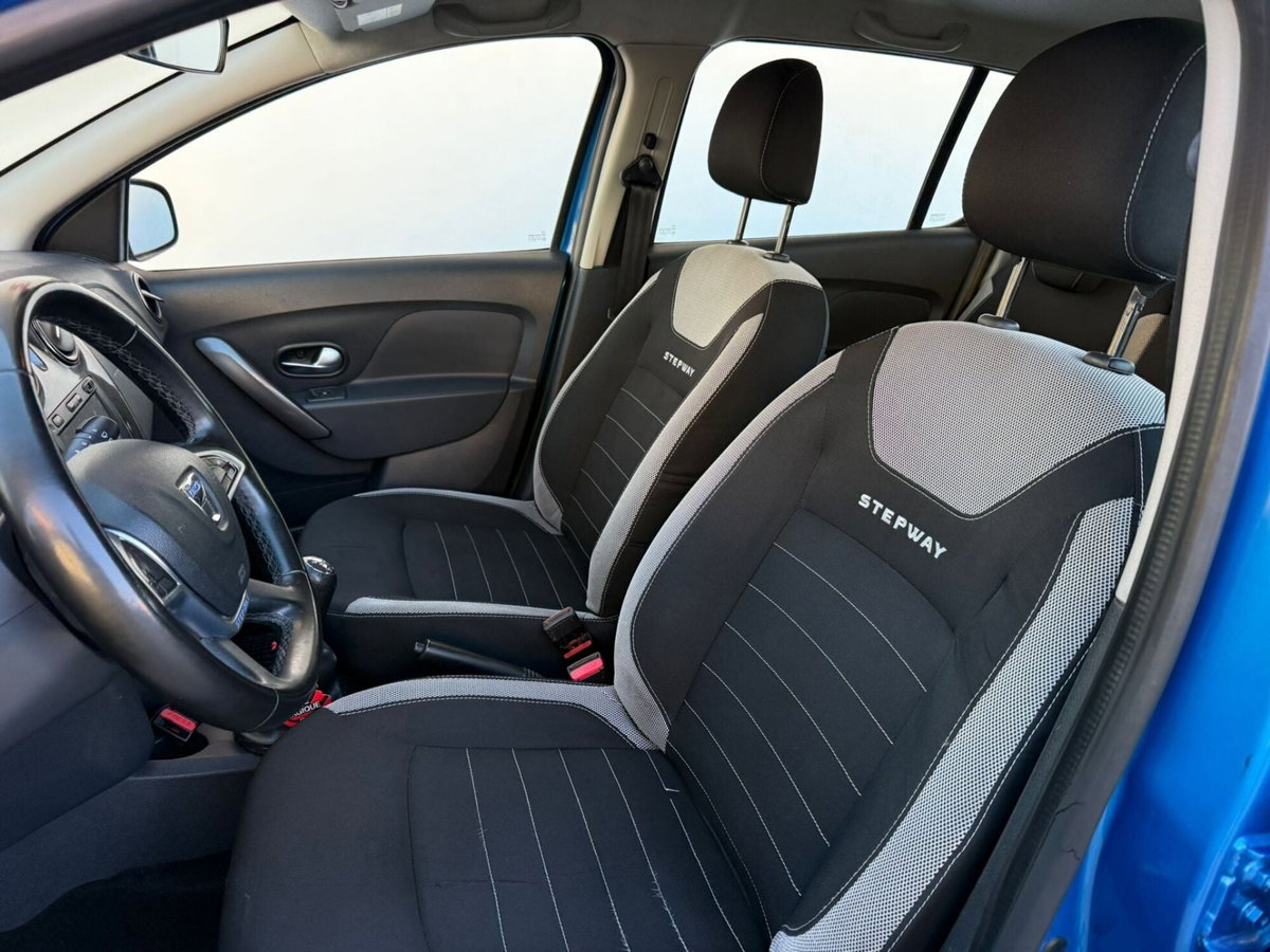 Dacia Sandero Stepway 1.5 Blue dCi 95 CV Comfort (11)