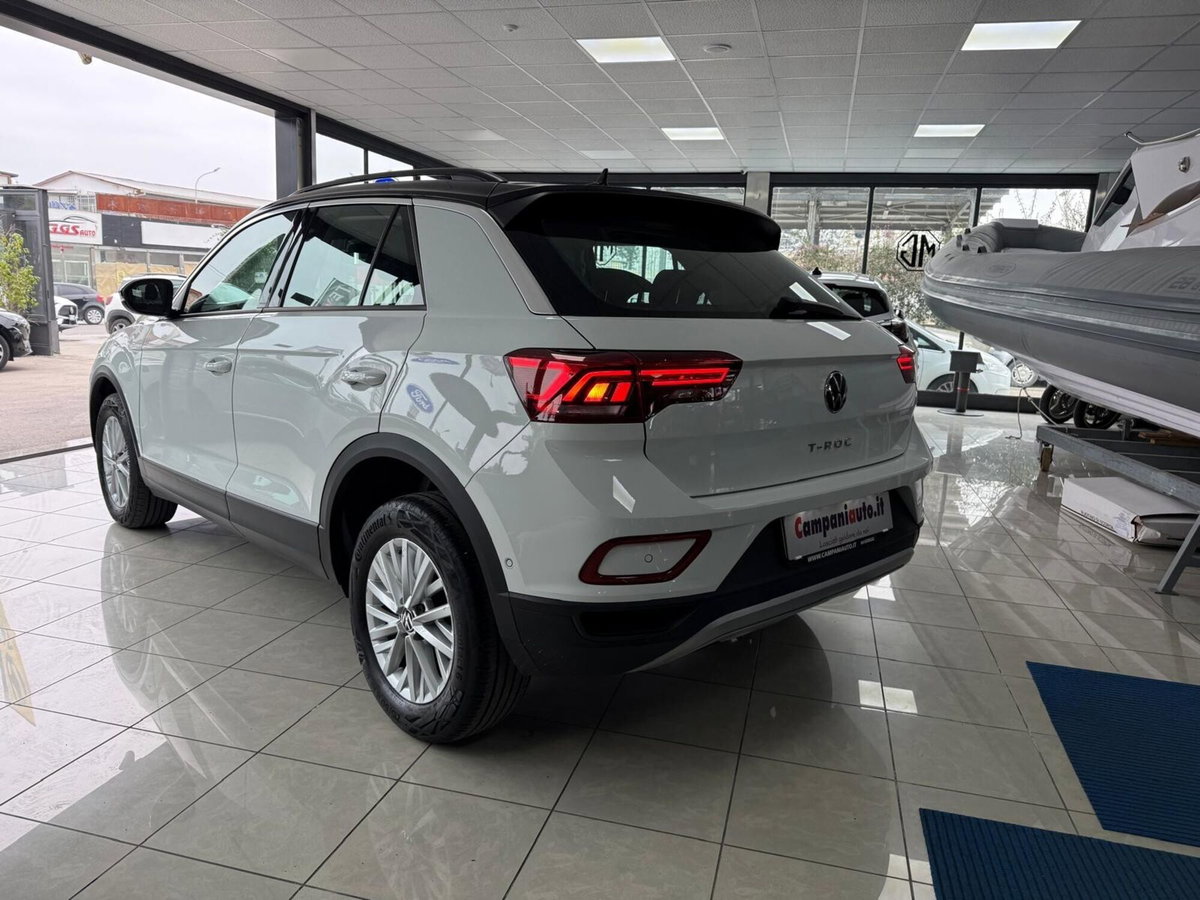 Volkswagen T-Roc 2.0 tdi Life 150cv dsg (4)