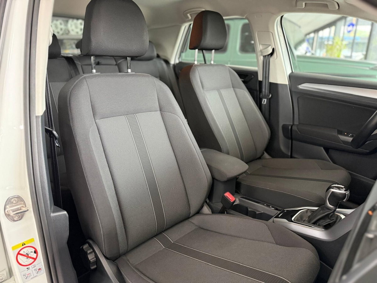 Volkswagen T-Roc 2.0 tdi Life 150cv dsg (9)