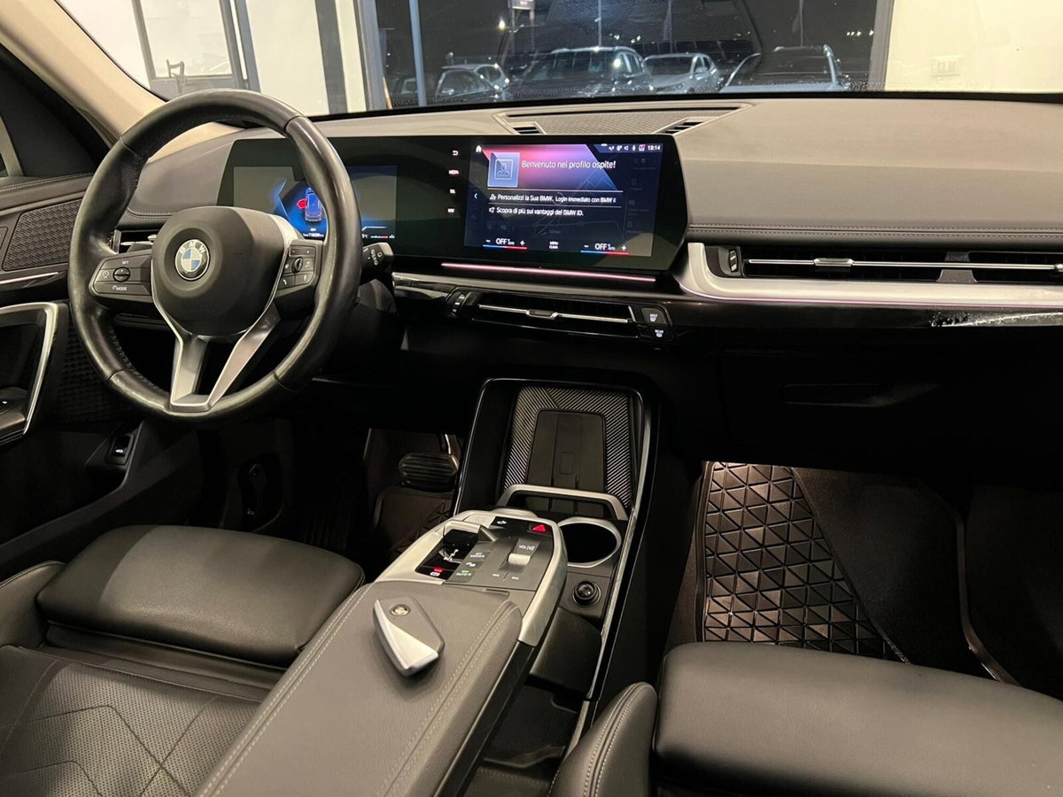 BMW X1 sDrive18d xLine Plus (10)