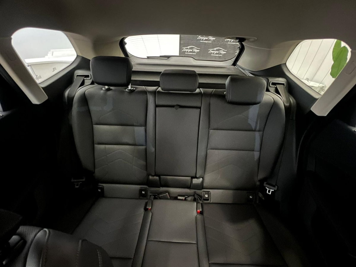 BMW X1 sDrive18d xLine Plus (9)