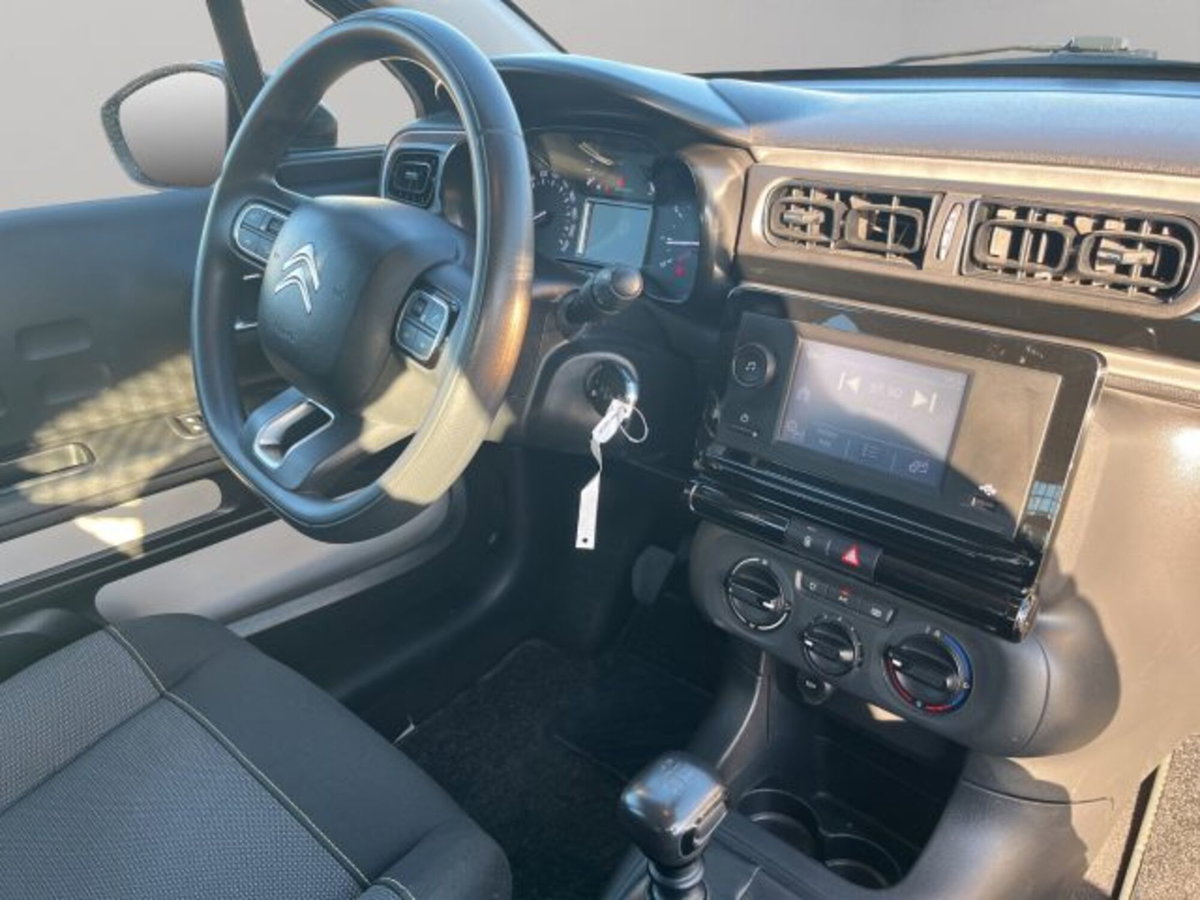 Citroen C3 BlueHDi 100 S&S Van Feel (10)
