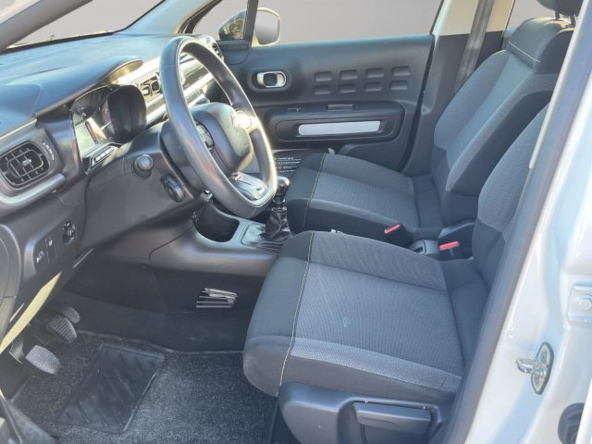 Citroen C3 BlueHDi 100 S&S Van Feel (7)