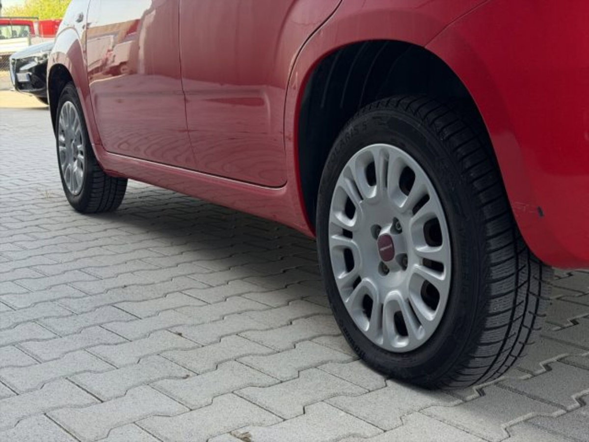 Fiat Panda van 1.0 hybrid Street 70cv 4p.ti serie 4 E6d (18)
