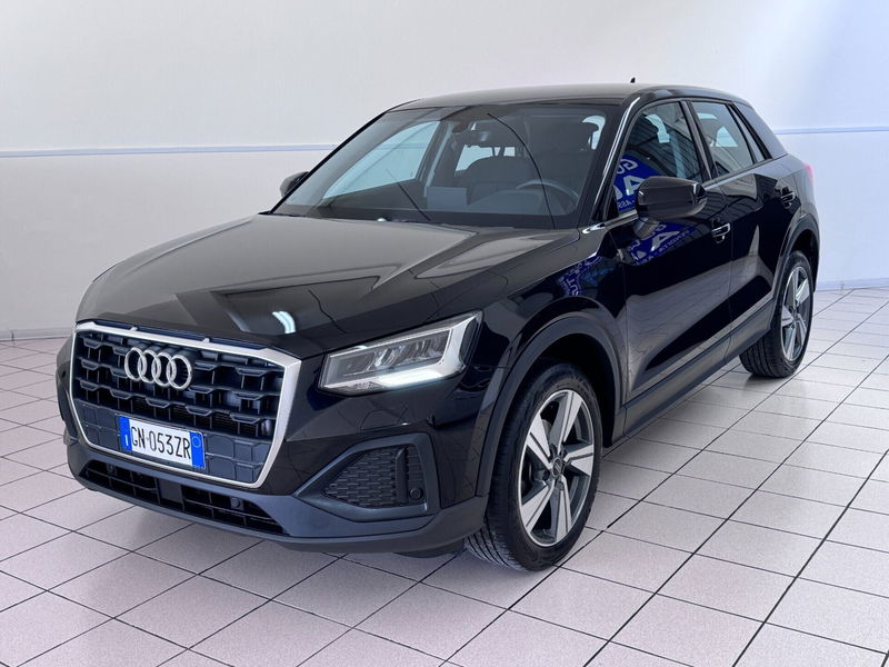 Audi Q2 30 2.0 tdi Identity Black