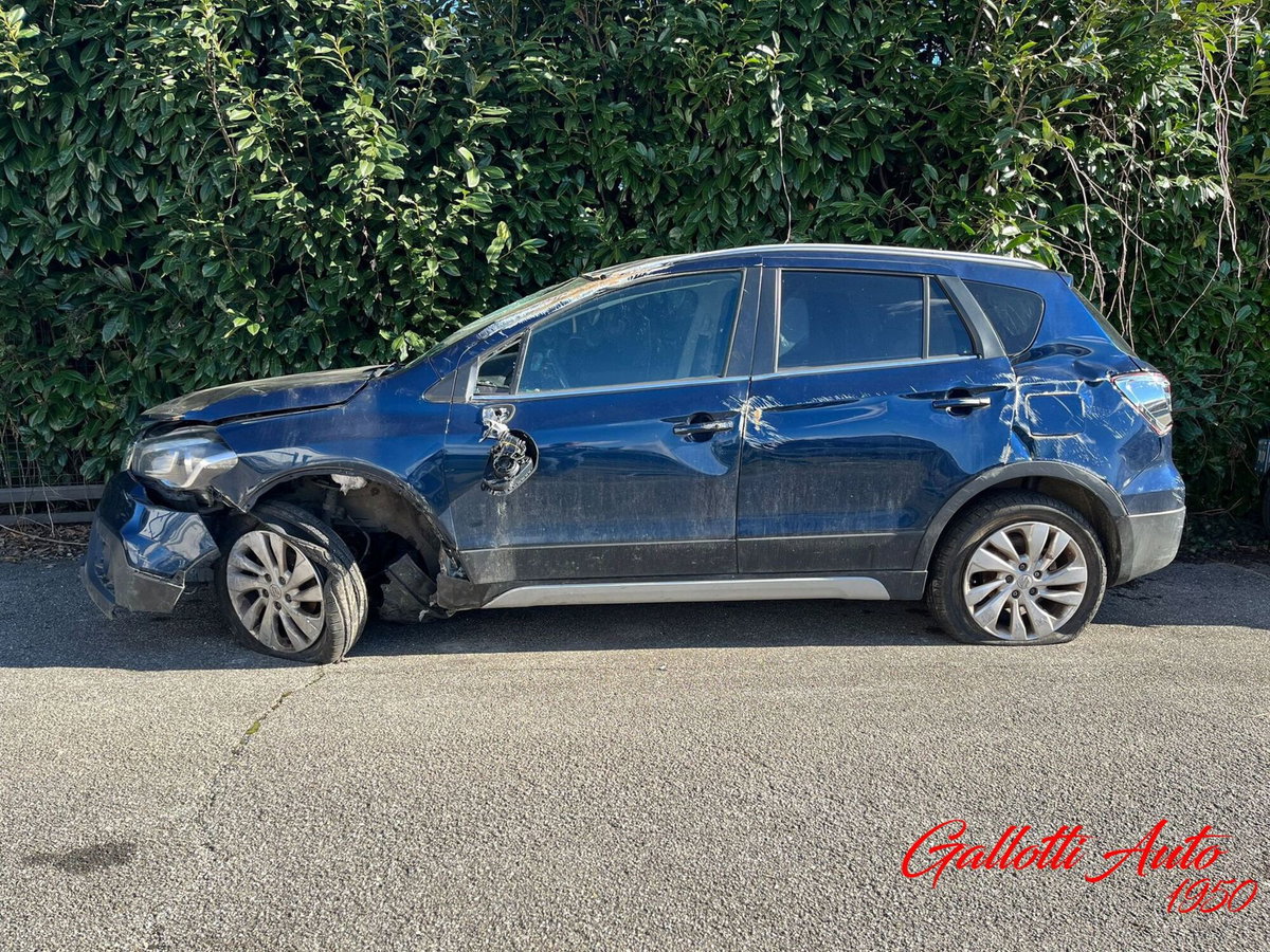 Suzuki S-Cross 1.6 DDiS 4WD All Grip Cool (3)