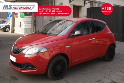 Lancia Ypsilon 1.0 FireFly 5 porte S&S Hybrid Ecochic Silver (11)