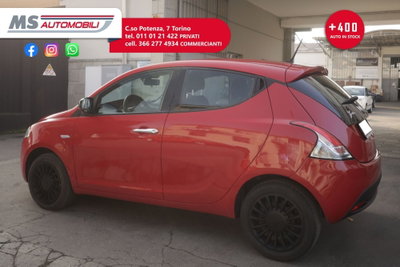 Lancia Ypsilon 1.0 FireFly 5 porte S&S Hybrid Ecochic Silver (15)