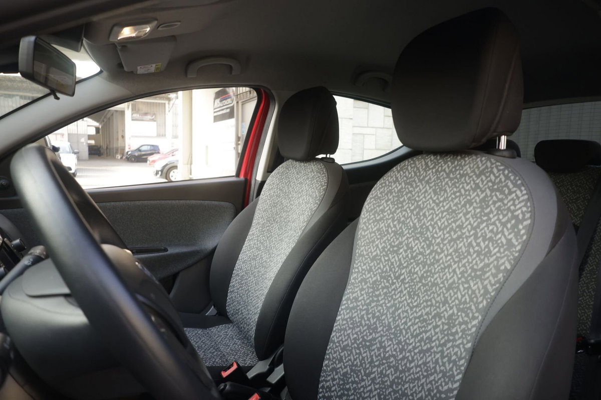 Lancia Ypsilon 1.0 FireFly 5 porte S&S Hybrid Ecochic Silver (16)