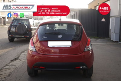 Lancia Ypsilon 1.0 FireFly 5 porte S&S Hybrid Ecochic Silver (7)