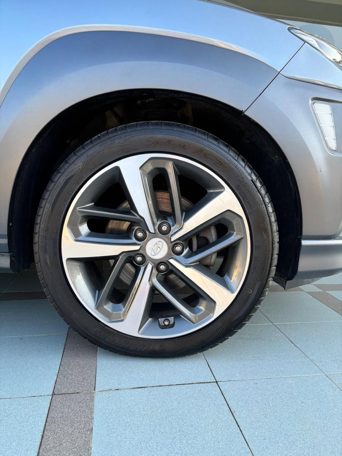 Hyundai Kona 1.6 CRDI 136 CV 4WD DCT Style (5)