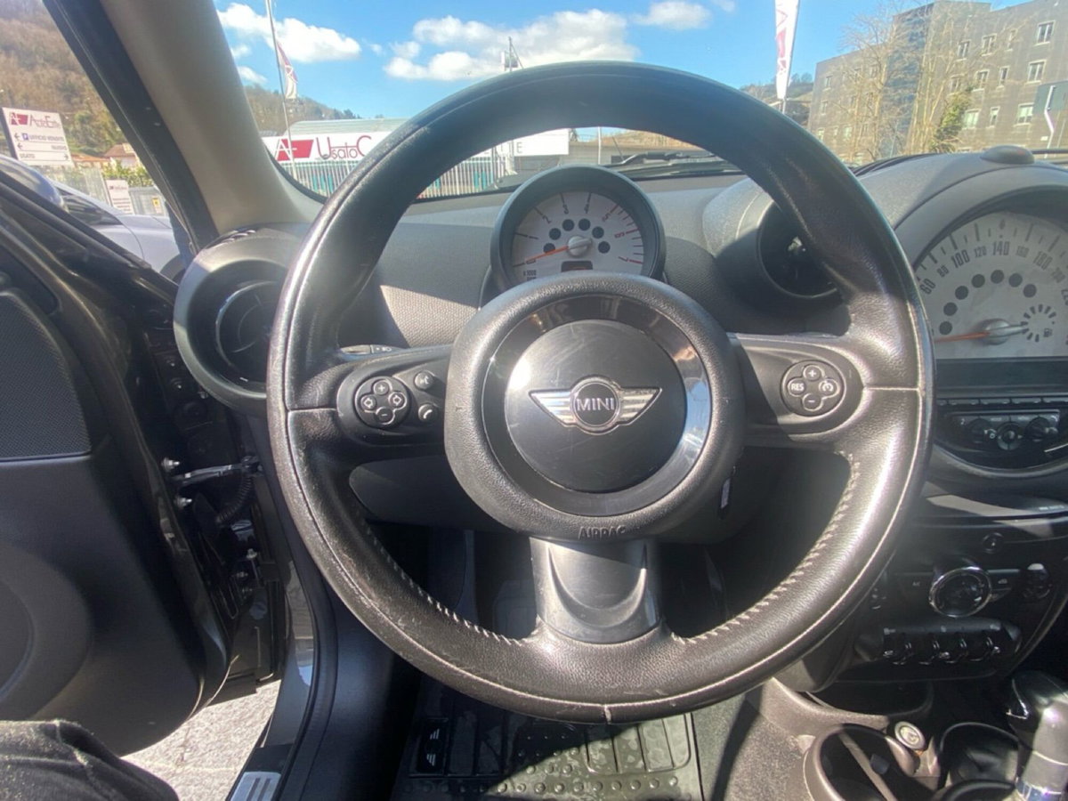 MINI Mini 2.0 16V Cooper D Automatica (20)