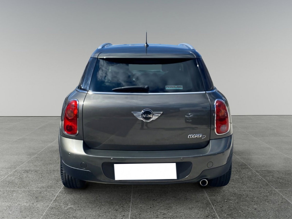 MINI Mini 2.0 16V Cooper D Automatica (4)