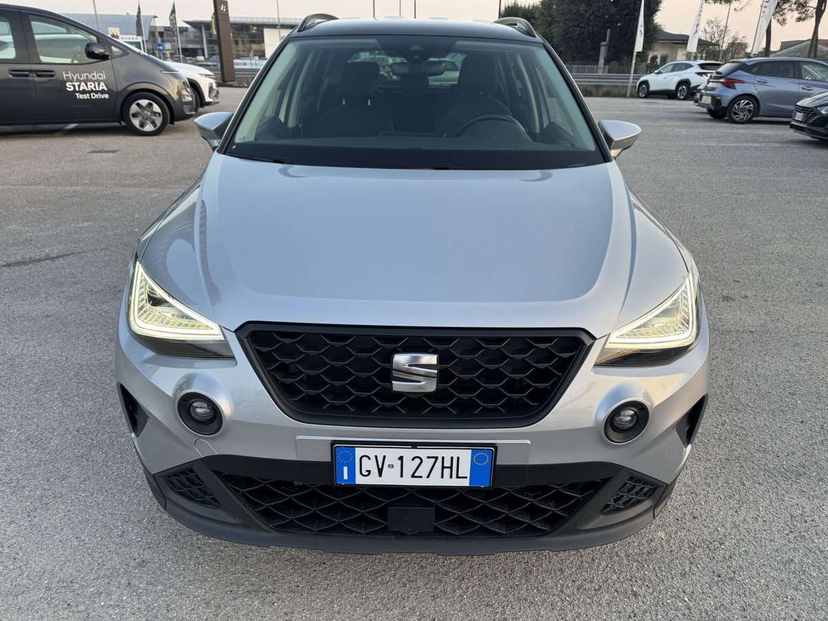 SEAT Arona 1.0 EcoTSI Black Edition (8)