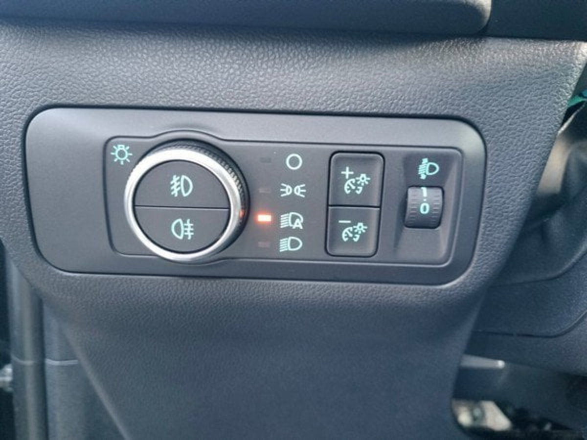 Ford Kuga 2.0 EcoBlue 120 CV aut. 2WD ST-Line X (12)