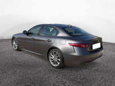 Alfa Romeo Giulia 2.2 Turbodiesel 180 CV AT8 Super (3)