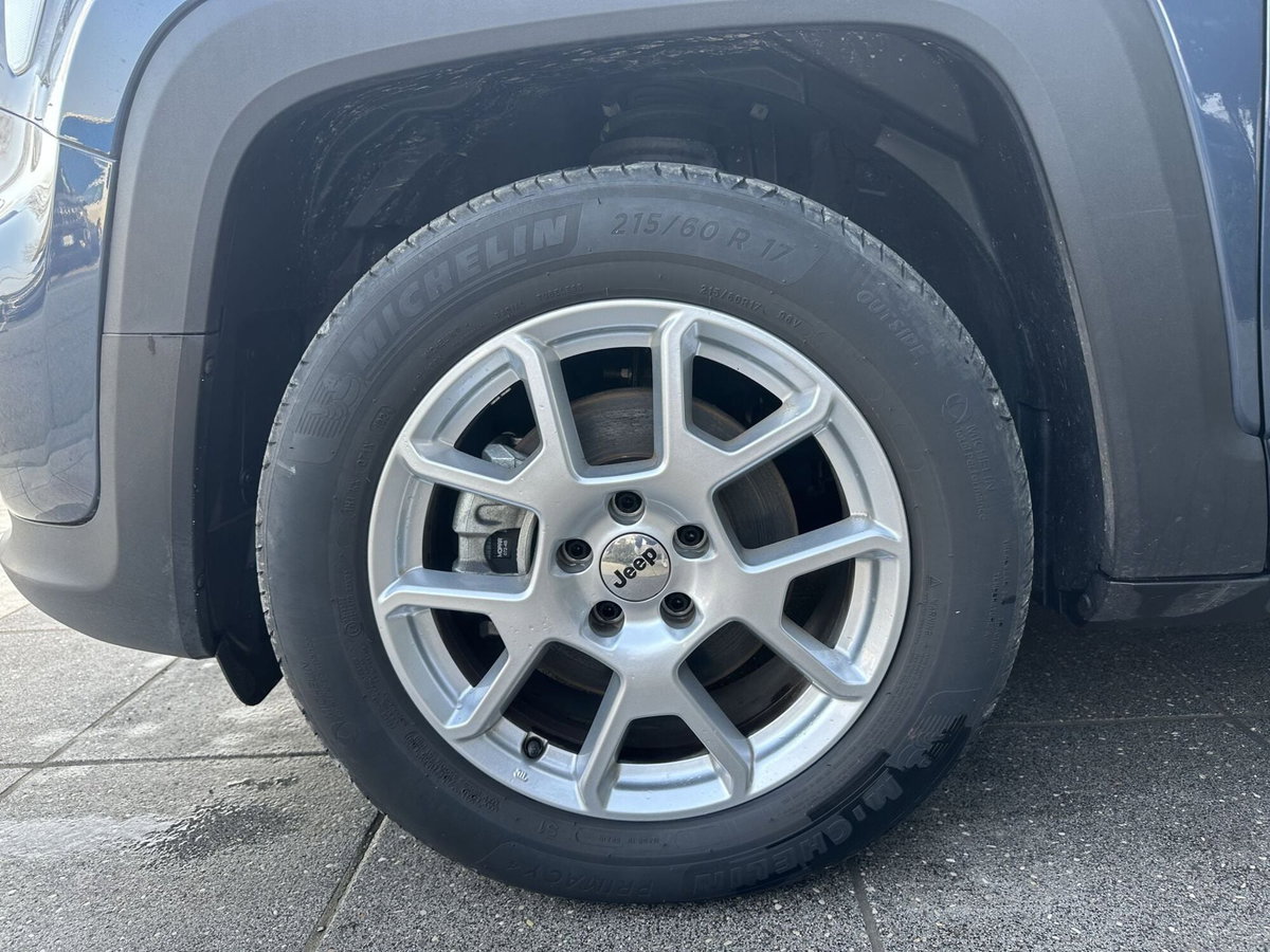 Jeep Renegade 1.5 turbo t4 mhev Altitude 2wd dct (7)