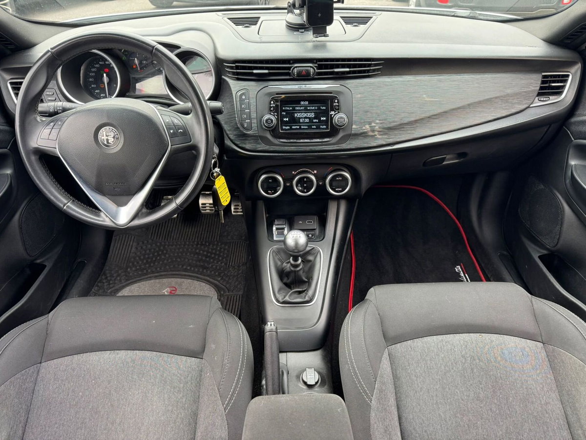 Alfa Romeo Giulietta 1.6 JTDm Ti 120cv (12)
