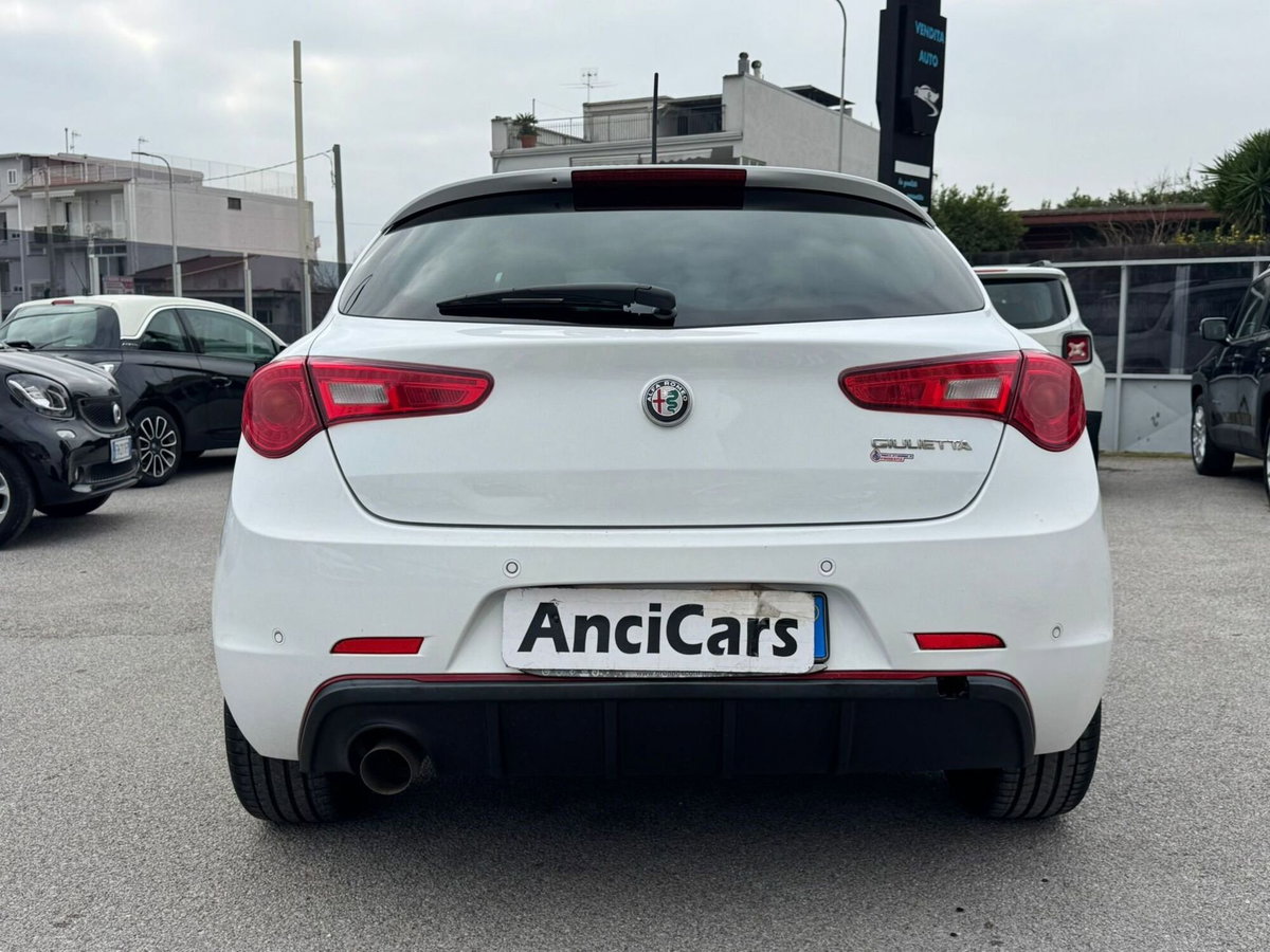 Alfa Romeo Giulietta 1.6 JTDm Ti 120cv (15)