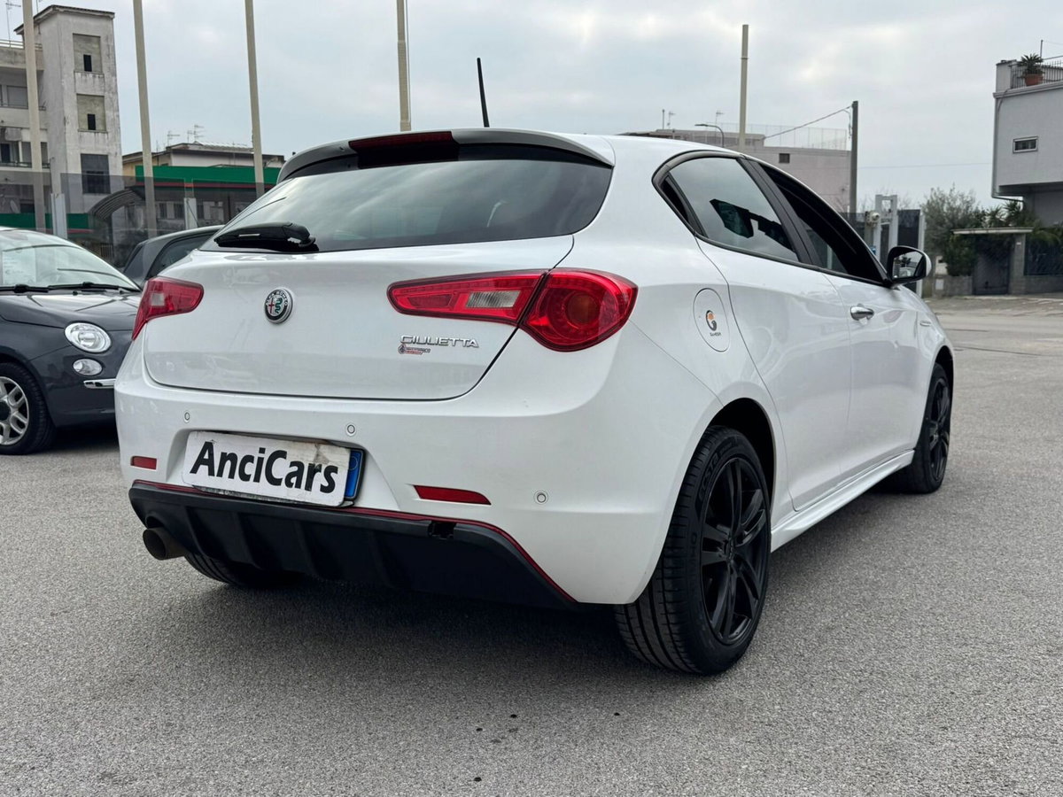 Alfa Romeo Giulietta 1.6 JTDm Ti 120cv (16)