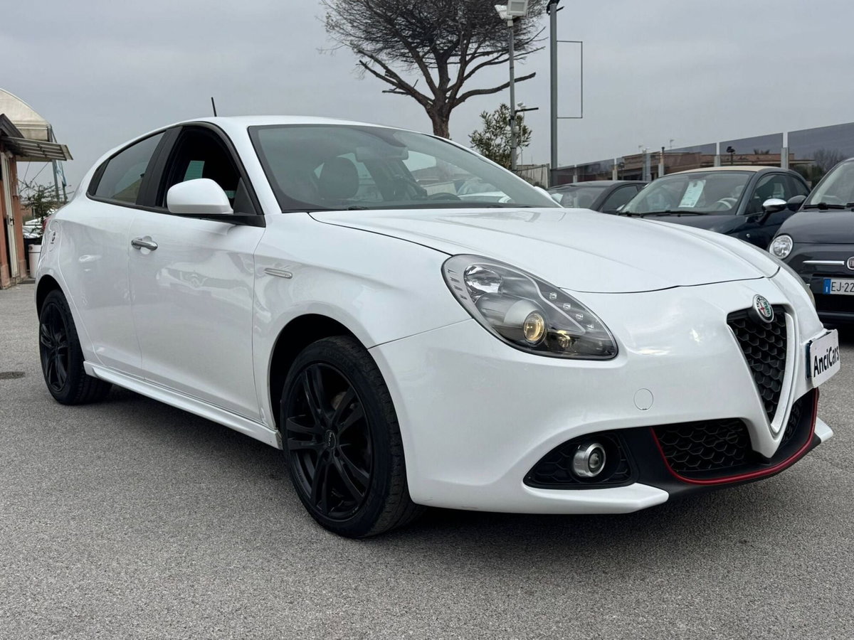 Alfa Romeo Giulietta 1.6 JTDm Ti 120cv (2)
