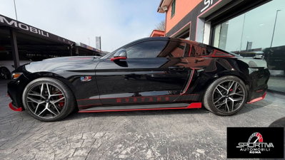 Ford Mustang Coupé Fastback 2.3 EcoBoost (3)