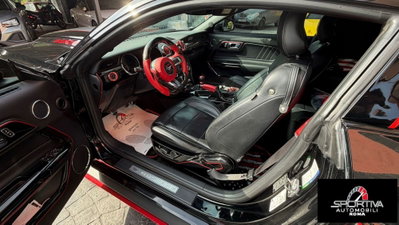 Ford Mustang Coupé Fastback 2.3 EcoBoost (5)