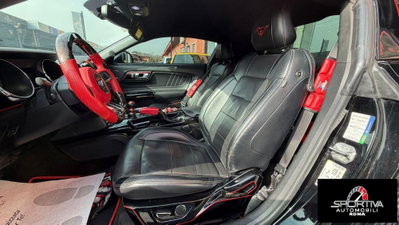 Ford Mustang Coupé Fastback 2.3 EcoBoost (6)
